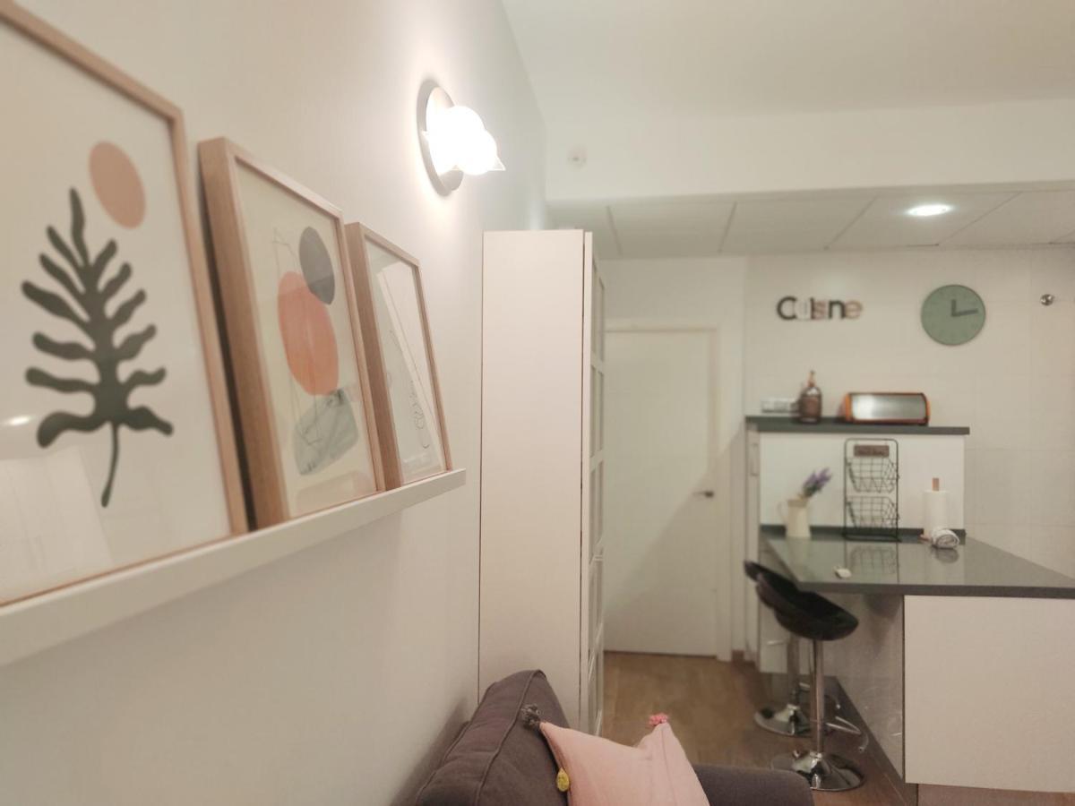 Apartamento Con Encanto Y Parking Trinidad 21 Malaga Bagian luar foto