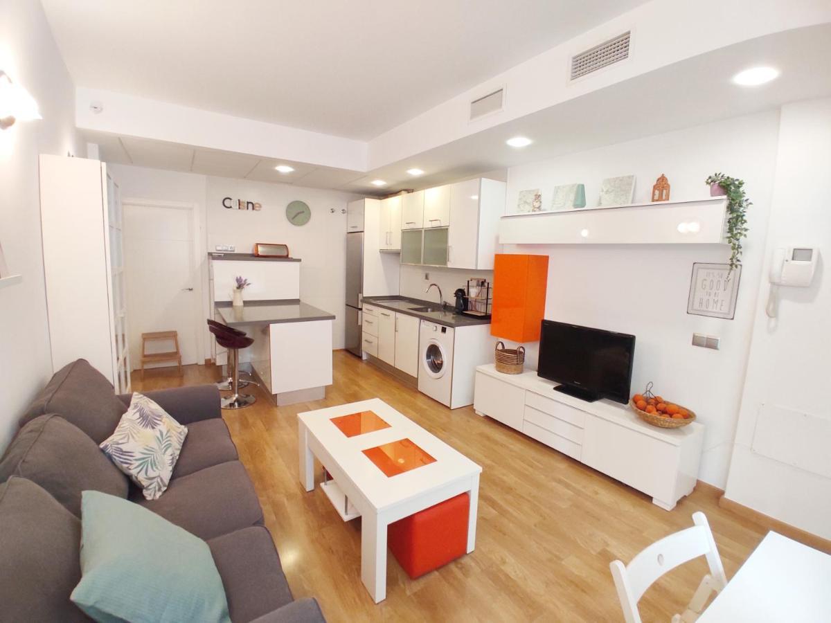 Apartamento Con Encanto Y Parking Trinidad 21 Malaga Bagian luar foto
