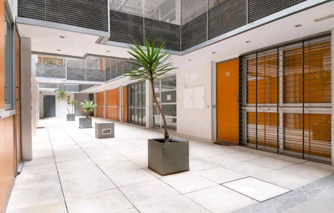 Apartamento Con Encanto Y Parking Trinidad 21 Malaga Bagian luar foto