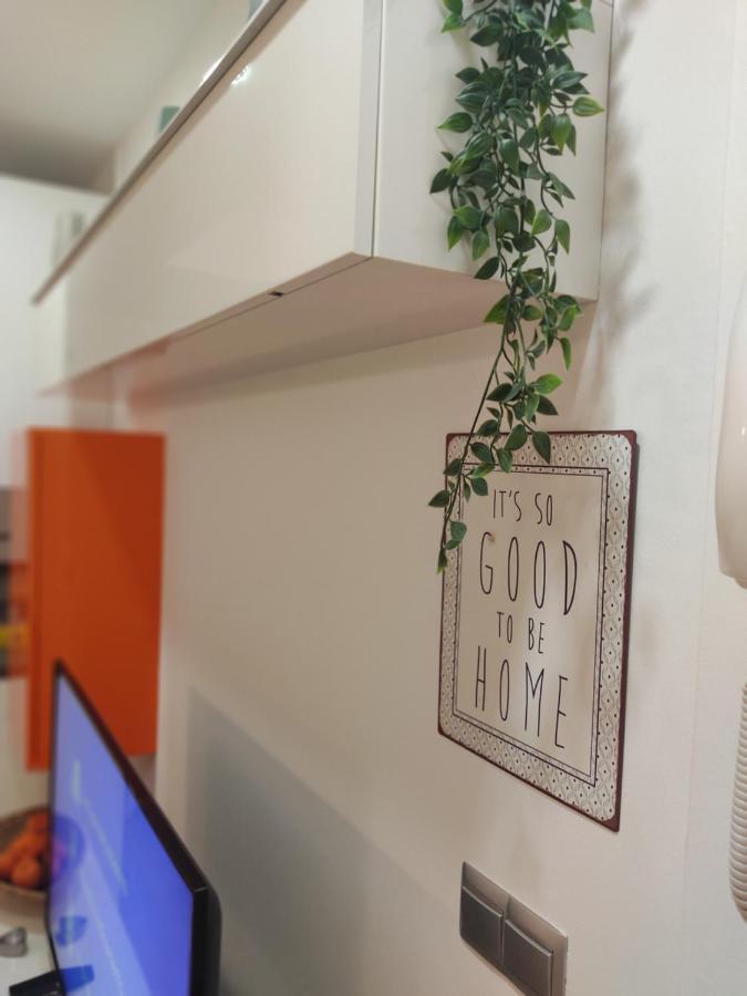 Apartamento Con Encanto Y Parking Trinidad 21 Malaga Bagian luar foto
