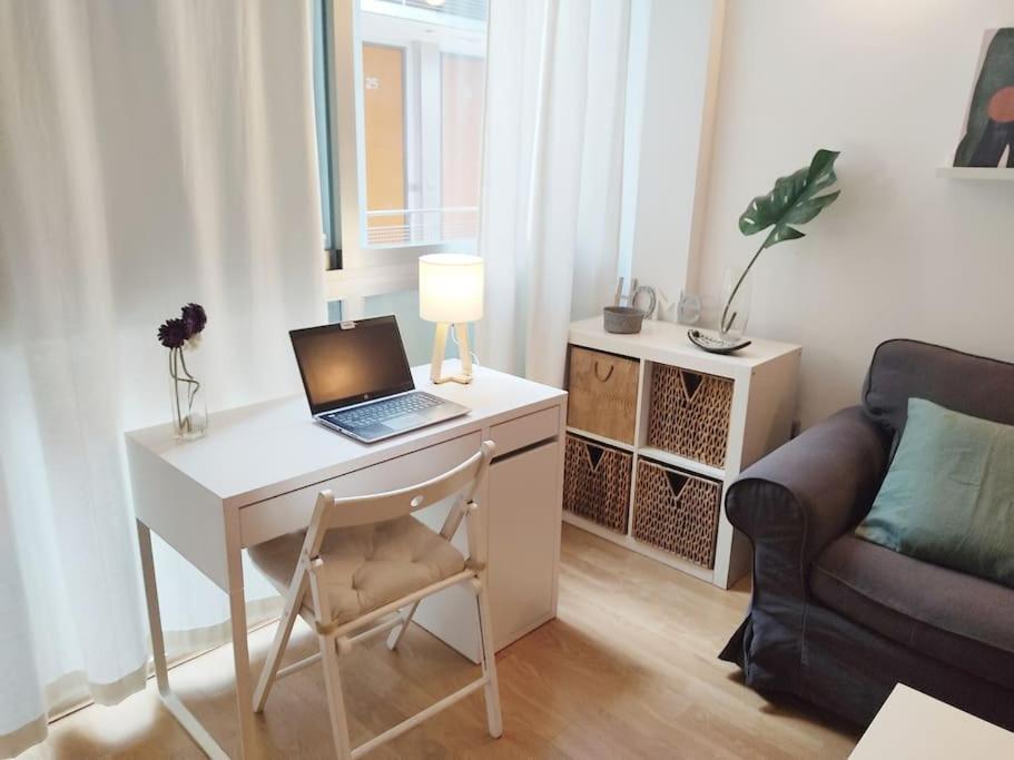 Apartamento Con Encanto Y Parking Trinidad 21 Malaga Bagian luar foto